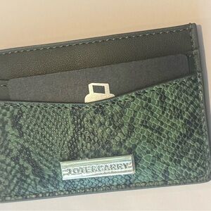 New With Tag Tote&Carry Olive Green Card Holder